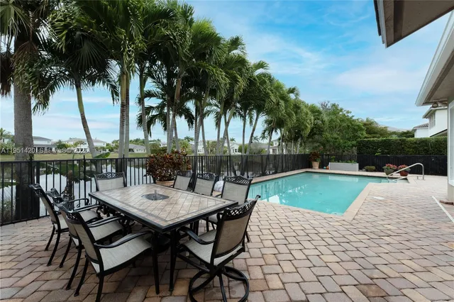 $1,190,000 | 11813 Northwest 79th Court, Parkland, FL 33076