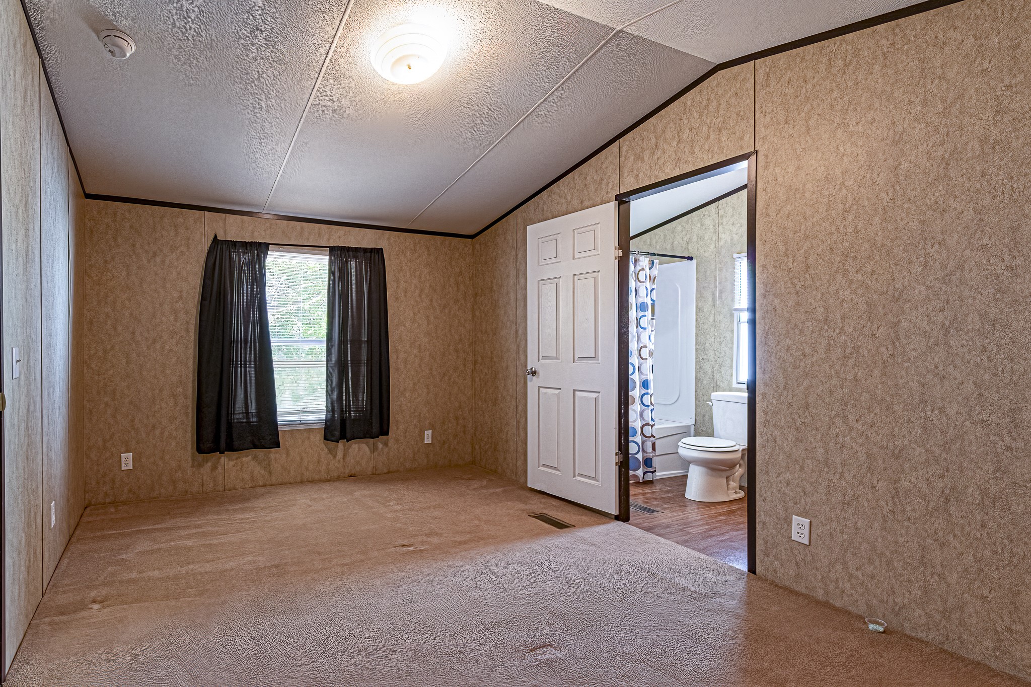 210 Rain Forest Road Onalaska, TX 77360 - Photo 7 of 26