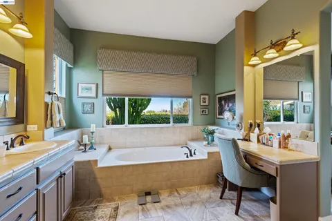 $815,950 | 1062 Bountiful Way, Brentwood, CA 94513