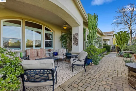 $815,950 | 1062 Bountiful Way, Brentwood, CA 94513