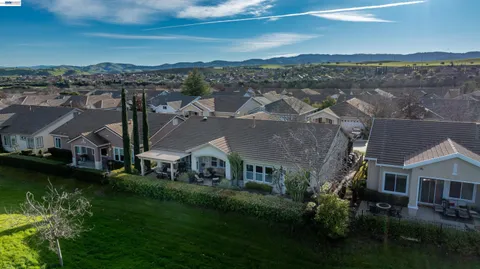 $815,950 | 1062 Bountiful Way, Brentwood, CA 94513