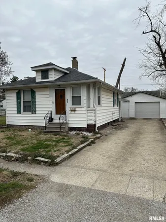 $107,000 | 432 North Daniels Avenue, Springfield, IL 62702