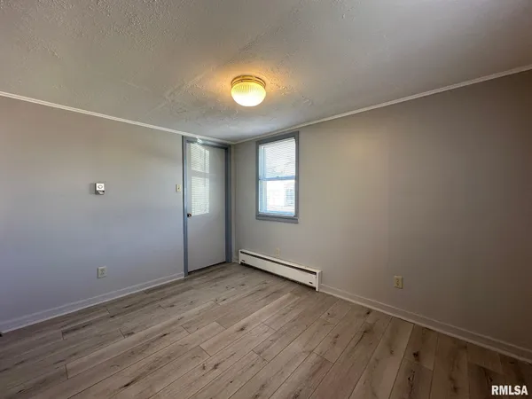 $107,000 | 432 North Daniels Avenue, Springfield, IL 62702