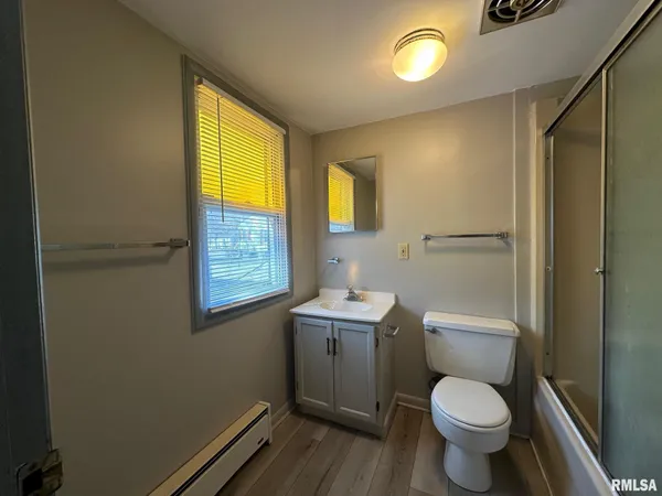 $107,000 | 432 North Daniels Avenue, Springfield, IL 62702