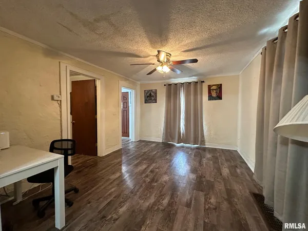 $107,000 | 432 North Daniels Avenue, Springfield, IL 62702
