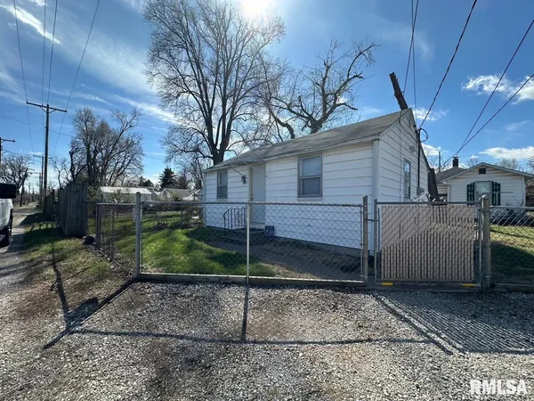 $107,000 | 432 North Daniels Avenue, Springfield, IL 62702