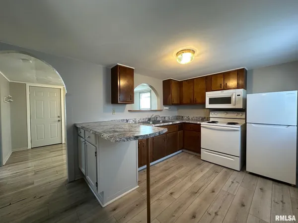 $107,000 | 432 North Daniels Avenue, Springfield, IL 62702