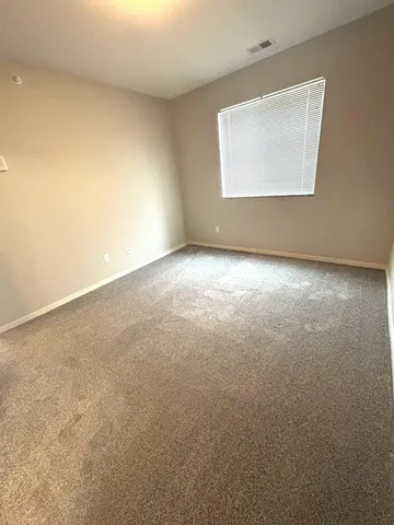 $1,130 | 1901 Pirate Drive, Unit 306, Crookston, MN 56716