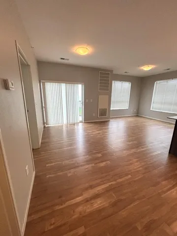 $1,130 | 1901 Pirate Drive, Unit 306, Crookston, MN 56716