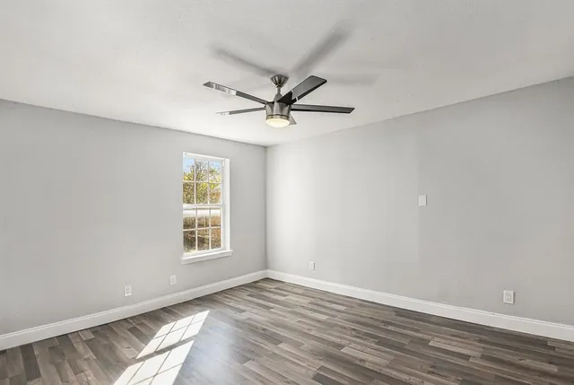 $1,800 | 3506 North Houston Street, Fort Worth, TX 76106