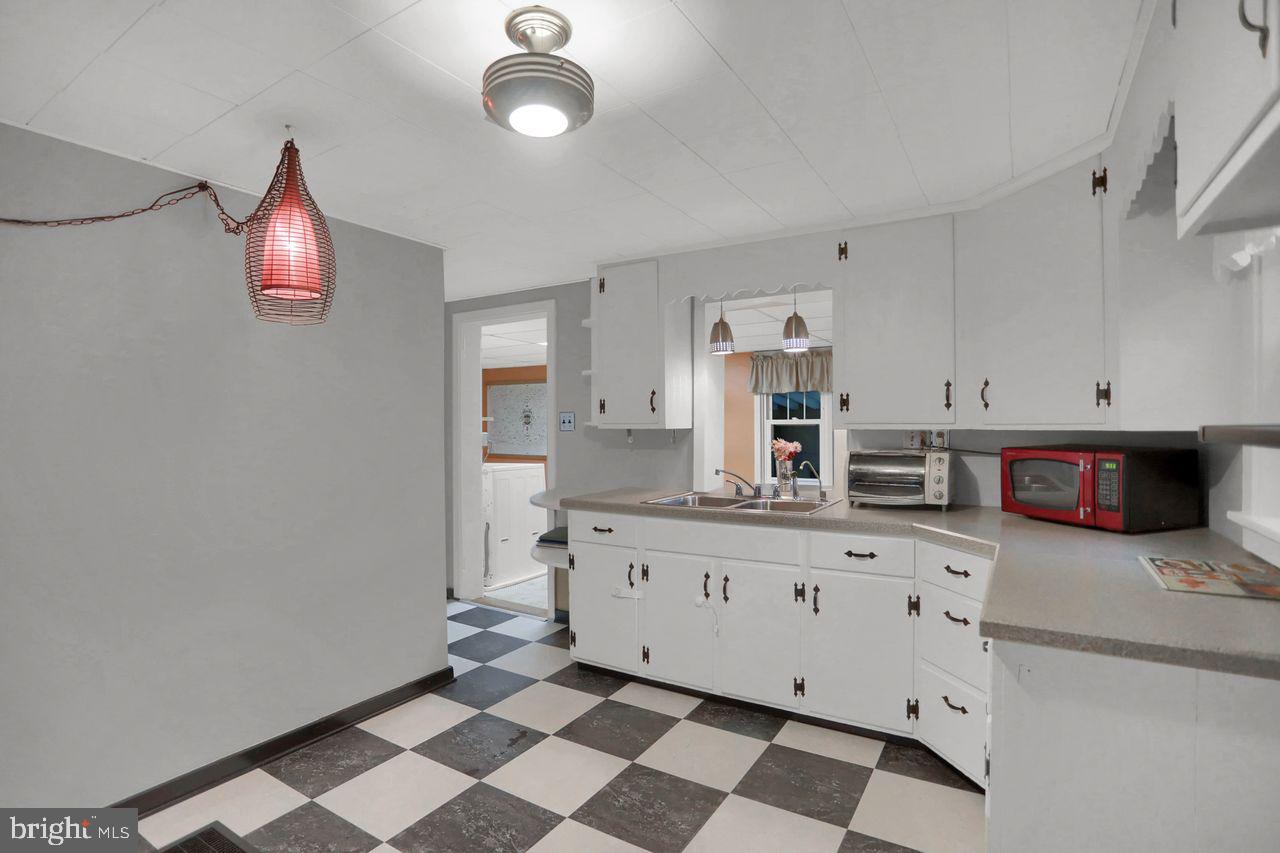 6630 Spring Road Shermans Dale, PA 17090 - Photo 10 of 33 Gallery Image 10