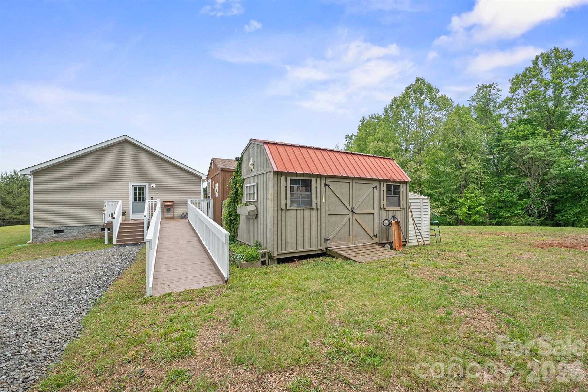 2517 Horseshoe Road Westfield, NC 27053 - Photo 31 of 45