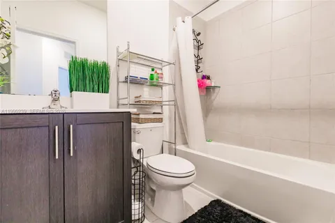 $425,000 | 1443 Southwest 54 Avenue, North Lauderdale, FL 33068