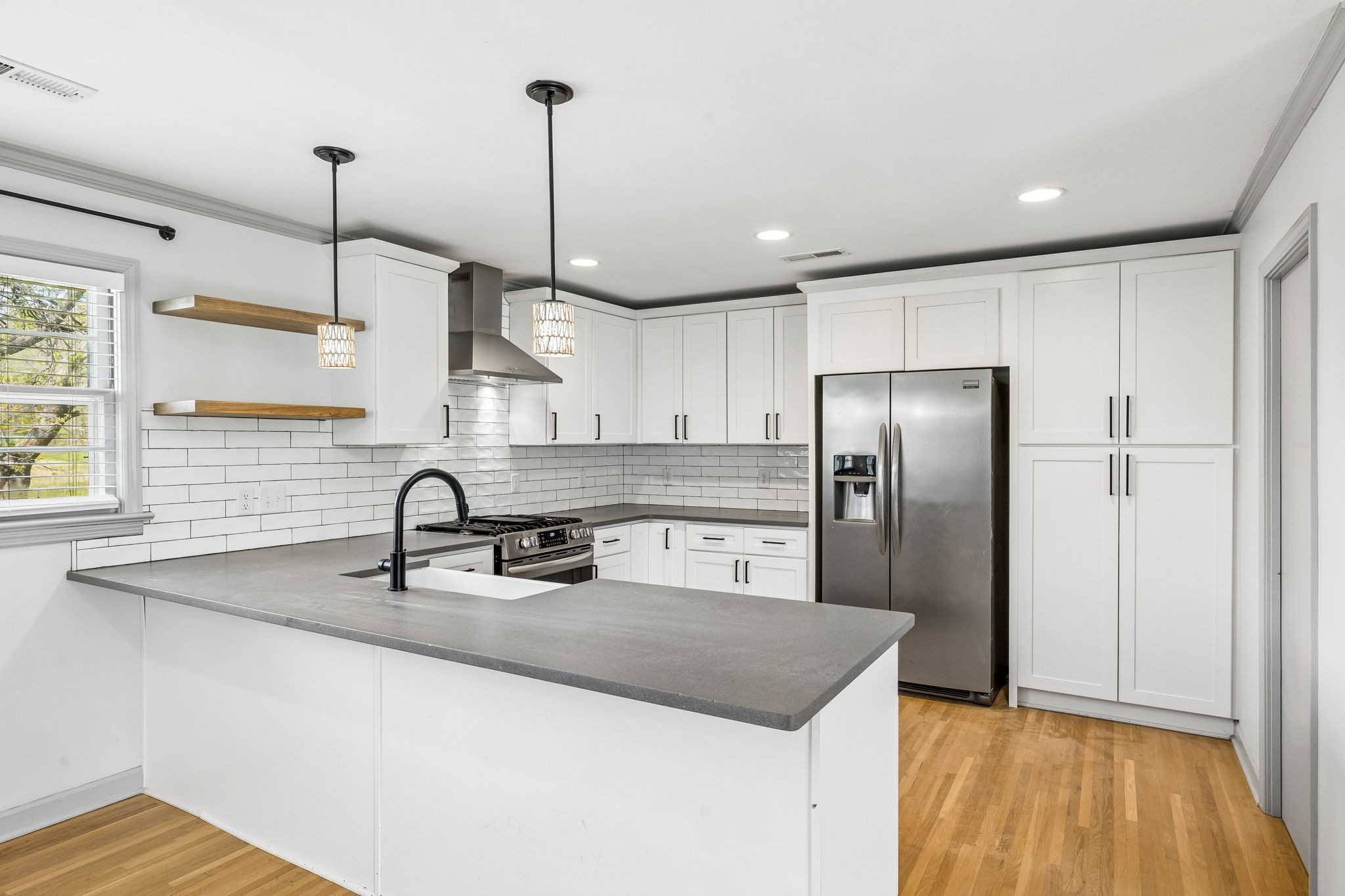 570 Piney Road Dickson, TN 37055 - Photo 11 of 63