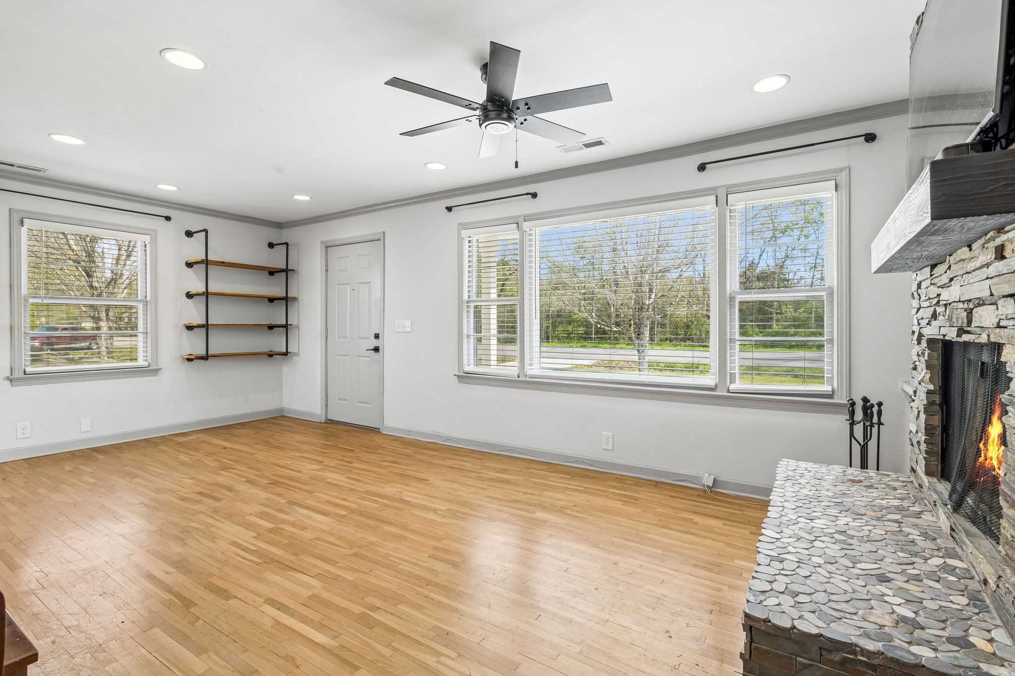 570 Piney Road Dickson, TN 37055 - Photo 8 of 63