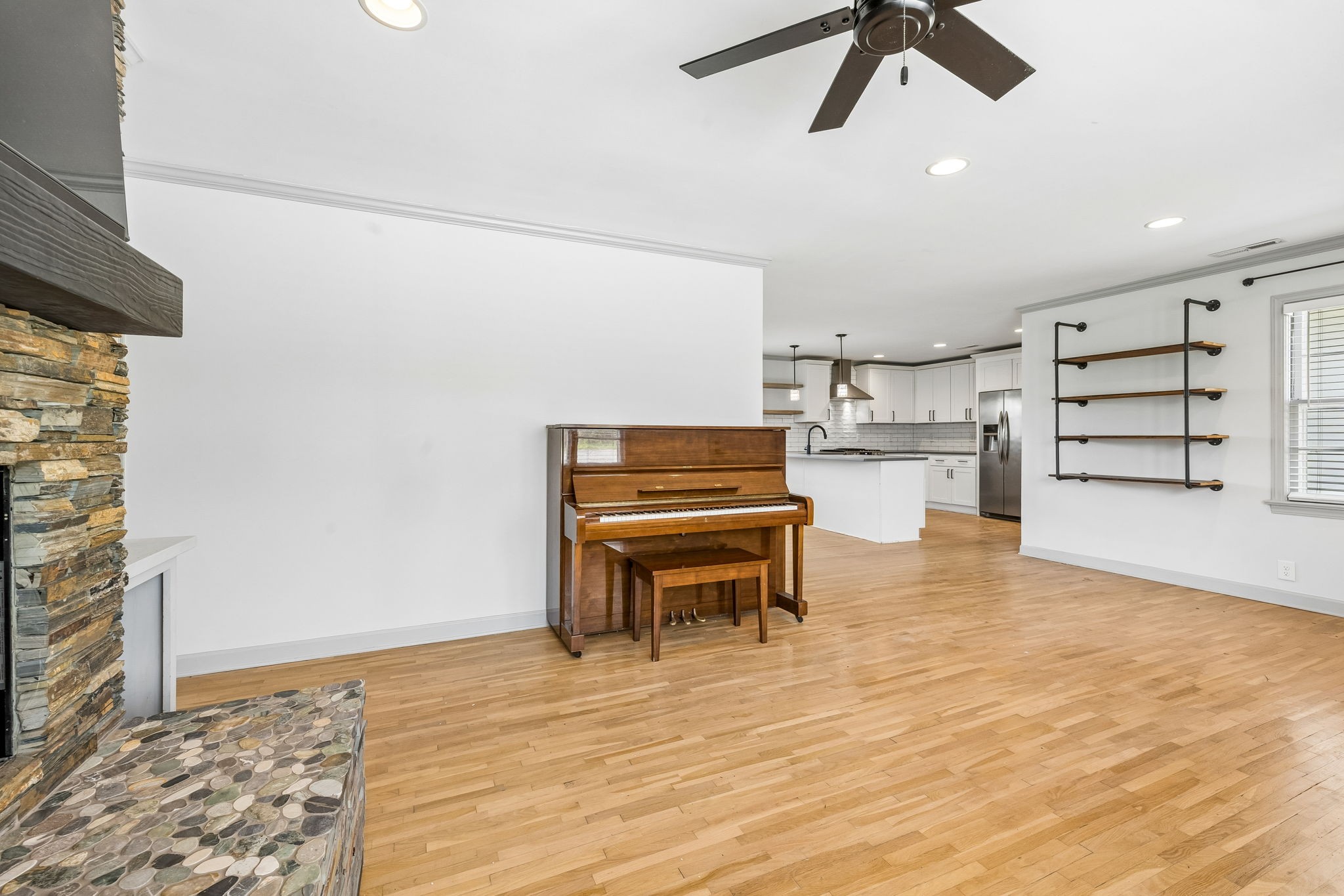 570 Piney Road Dickson, TN 37055 - Photo 9 of 63