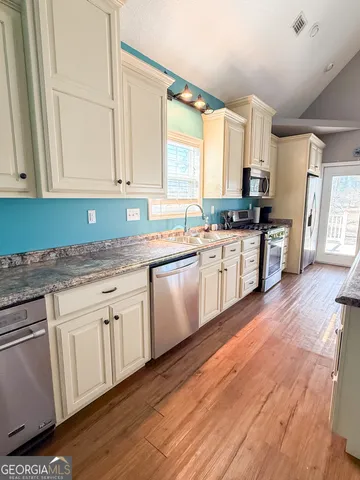 $328,900 | 765 Max Deen Drive, Baxley, GA 31513