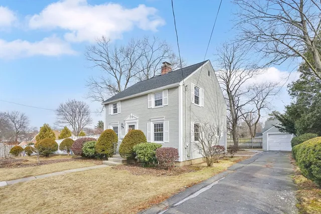 $275,000 | 231 Dayton Street, Springfield, MA 01118