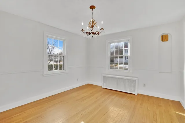 $275,000 | 231 Dayton Street, Springfield, MA 01118