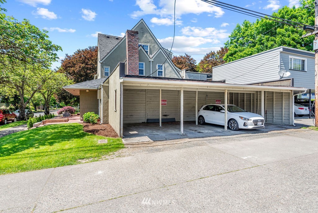 2030 Maple Street, Unit 16 Longview, WA 98632 - Photo 30 of 31 a house view with a outdoor space