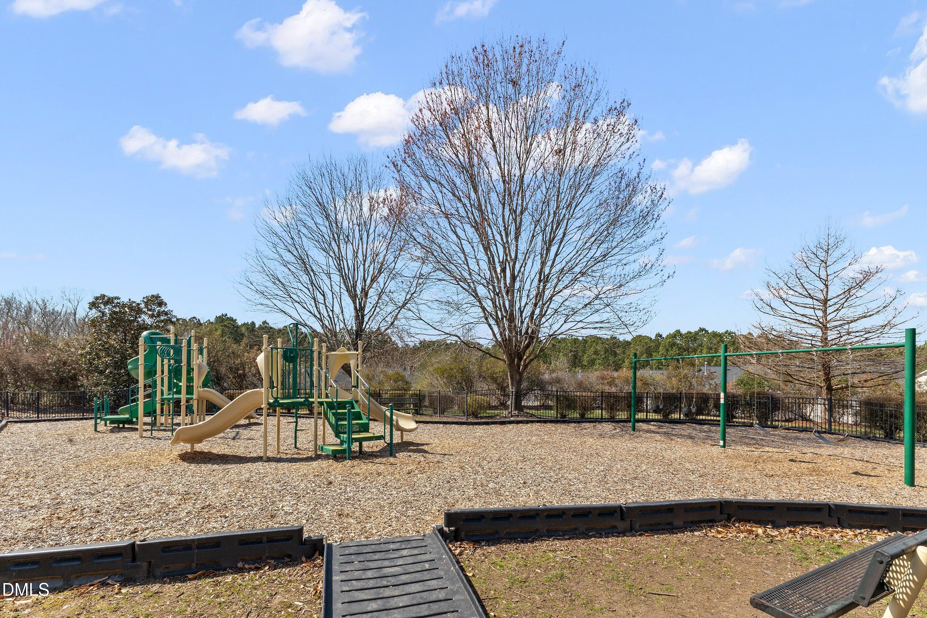 4717 Delta Lake Drive Raleigh, NC 27612 - Photo 44 of 45 44-4717 Delta Lake Dr _9426