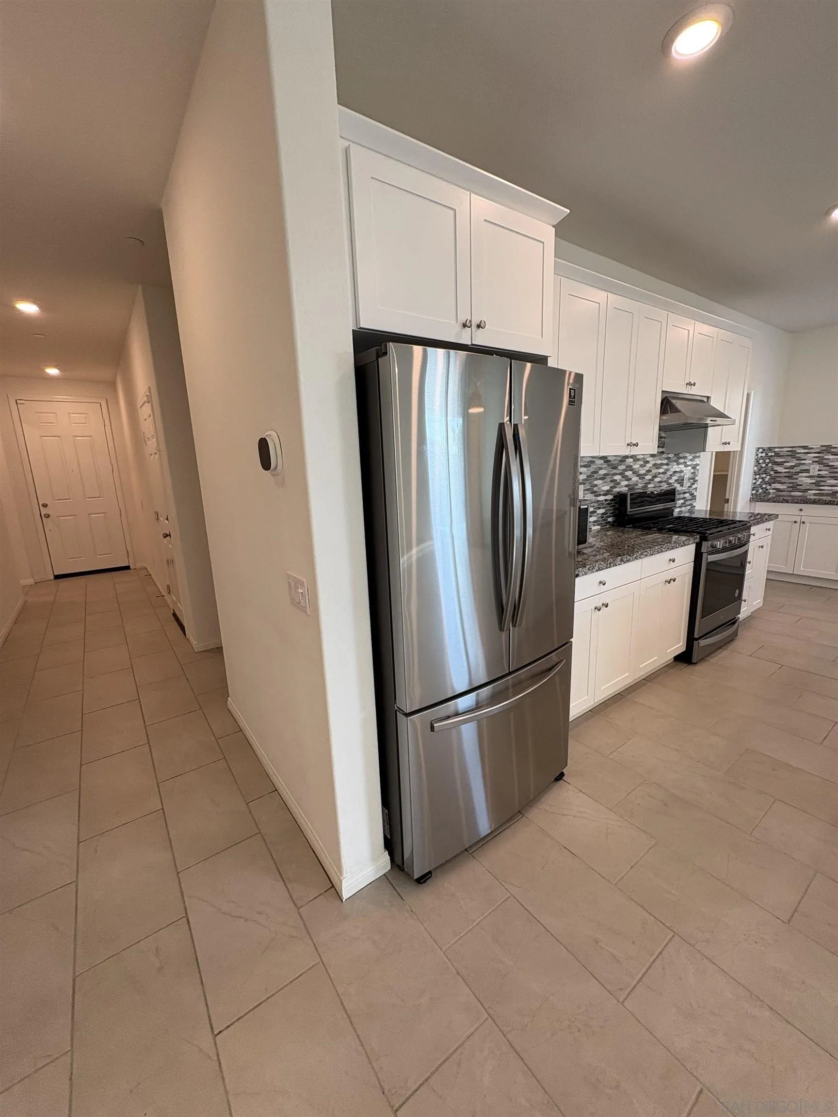 420 Appleton Way Perris, CA 92570 - Photo 8 of 28
