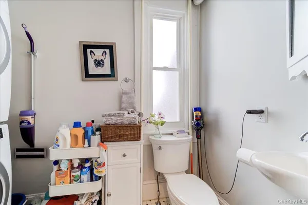 $499,000 | 25 Balding Avenue, Poughkeepsie, NY 12601