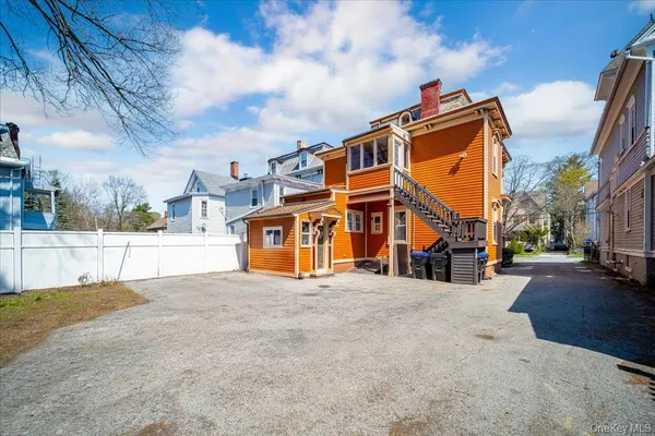 $499,000 | 25 Balding Avenue, Poughkeepsie, NY 12601