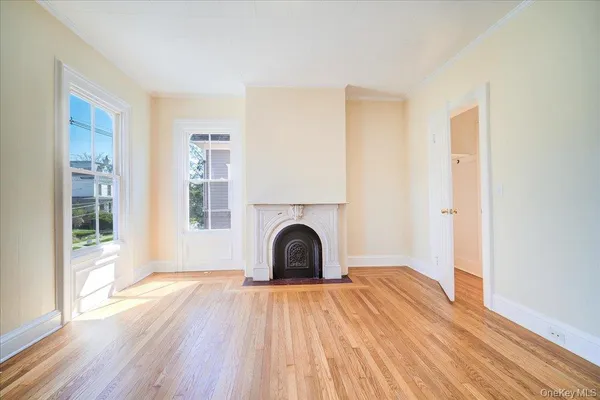 $499,000 | 25 Balding Avenue, Poughkeepsie, NY 12601