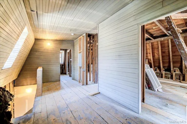 $499,000 | 25 Balding Avenue, Poughkeepsie, NY 12601