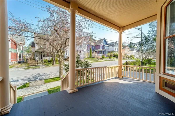 $499,000 | 25 Balding Avenue, Poughkeepsie, NY 12601