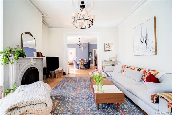 $499,000 | 25 Balding Avenue, Poughkeepsie, NY 12601