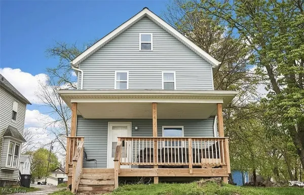 $184,900 | 454 Kling Street, Akron, OH 44311