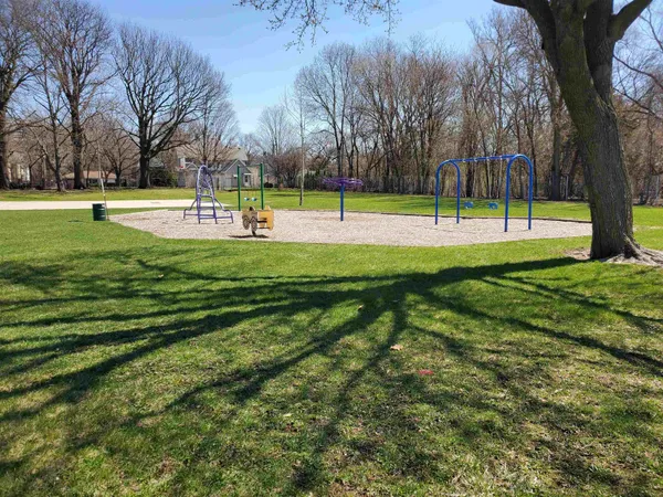 $86,000 | 1105 North Horsman Street, Rockford, IL 61101