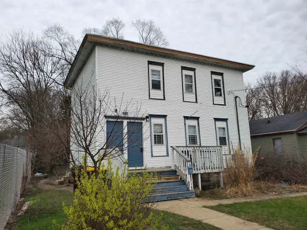 $86,000 | 1105 North Horsman Street, Rockford, IL 61101