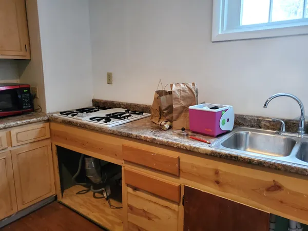 $86,000 | 1105 North Horsman Street, Rockford, IL 61101
