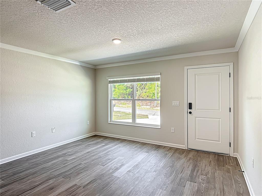 15710 Southwest 34th Court Road Ocala, FL 34473 - Photo 3 of 12