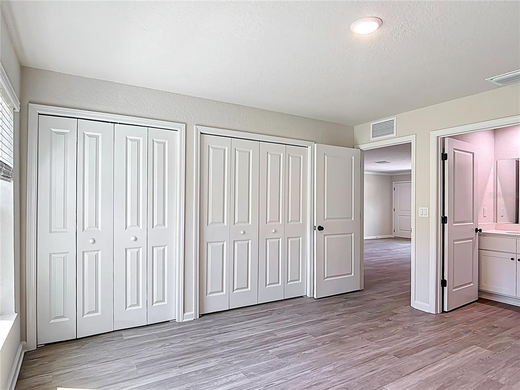 15710 Southwest 34th Court Road Ocala, FL 34473 - Photo 7 of 12