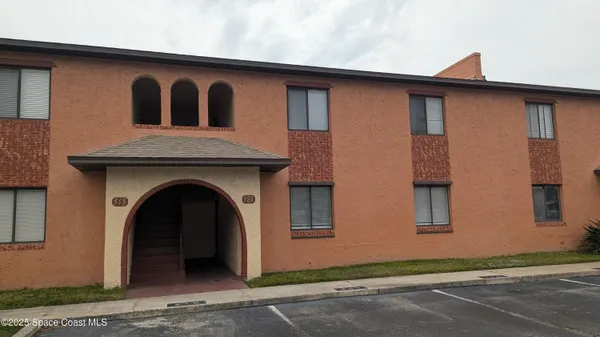 $1,400 | 109 San Juan Circle, Melbourne, FL 32935