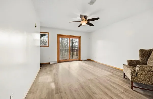 $499,900 | 141 Fairlawn Avenue East, Winsted, MN 55395