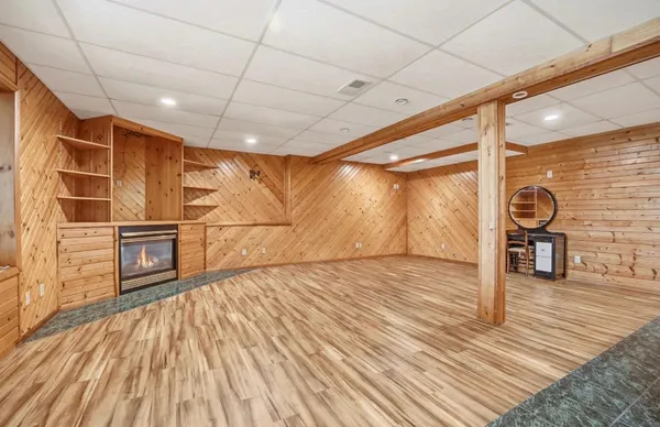 $499,900 | 141 Fairlawn Avenue East, Winsted, MN 55395