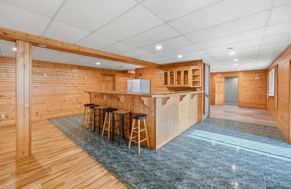 $499,900 | 141 Fairlawn Avenue East, Winsted, MN 55395
