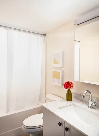 $3,175 | 1060 Broadway, Unit 2, Somerville, MA 02144
