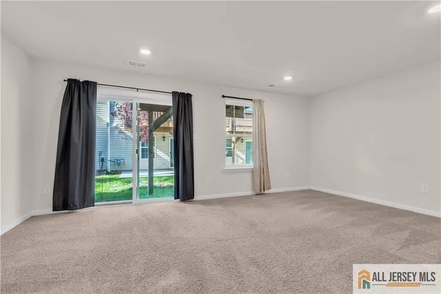 $658,900 | 504 East International Road, Unit 504, Monroe Township, NJ 08831