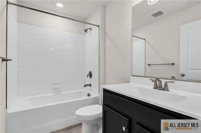 $658,900 | 504 East International Road, Unit 504, Monroe Township, NJ 08831