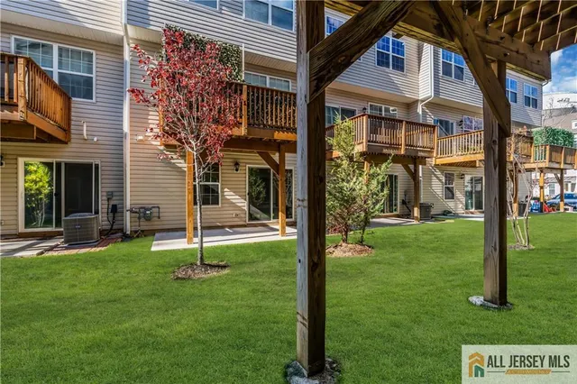 $658,900 | 504 East International Road, Unit 504, Monroe Township, NJ 08831