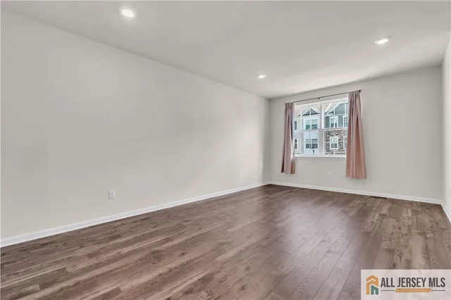 $658,900 | 504 East International Road, Unit 504, Monroe Township, NJ 08831