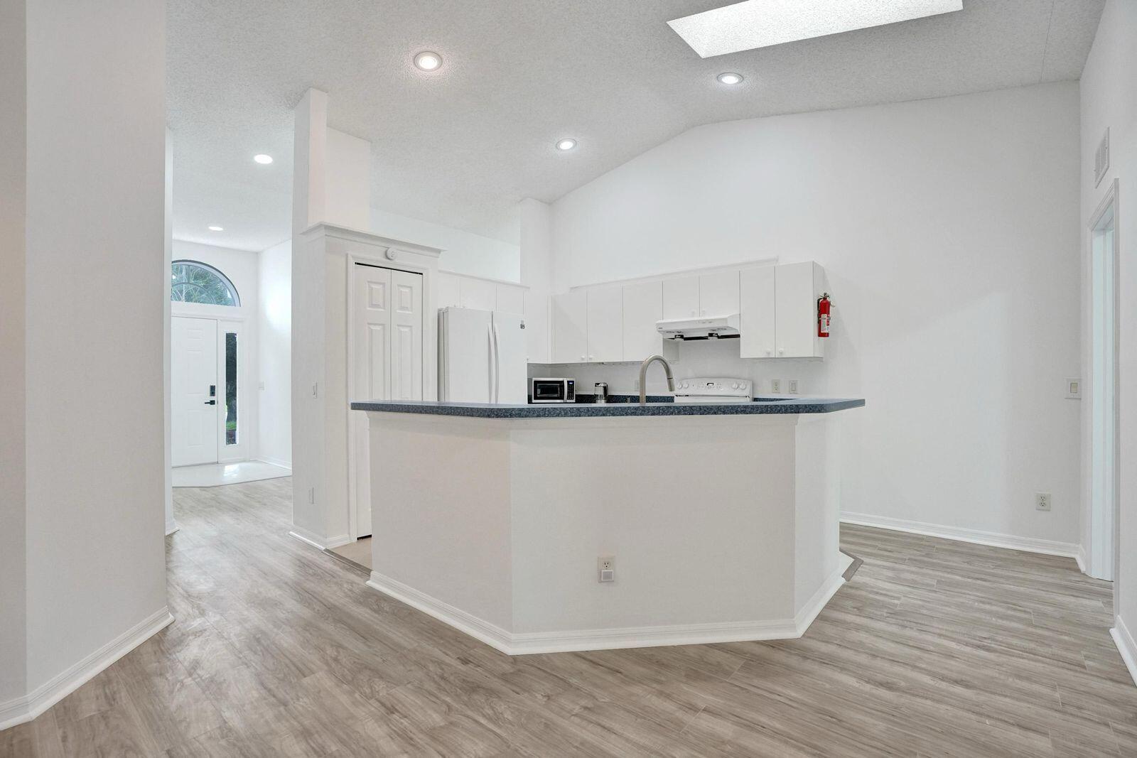 1075 West 30th Street Riviera Beach, FL 33404 - Photo 53 of 66 IMG-20260201-WA0031