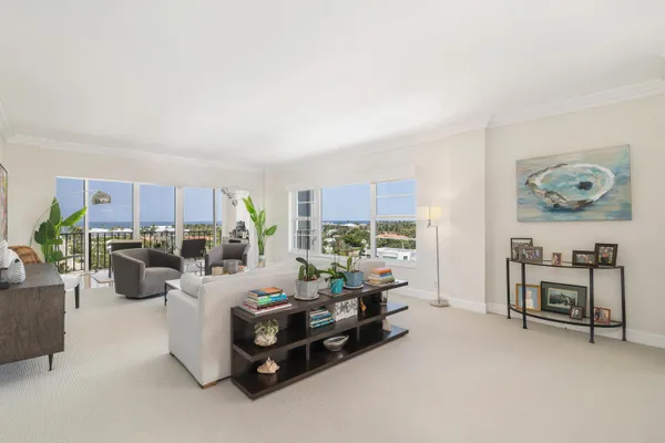$1,300,000 | 400 Seasage Drive, Unit 806, Delray Beach, FL 33483