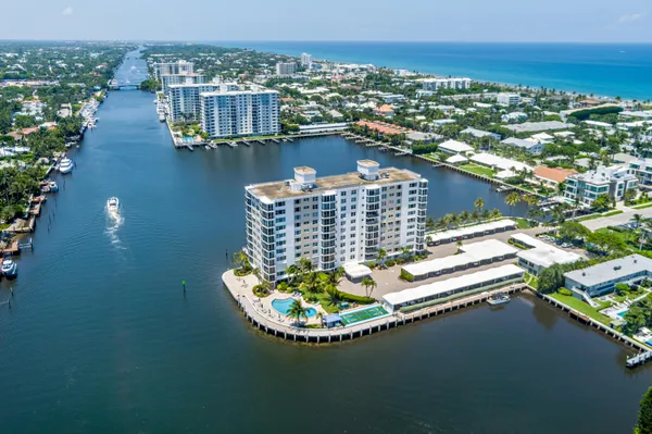 $1,300,000 | 400 Seasage Drive, Unit 806, Delray Beach, FL 33483